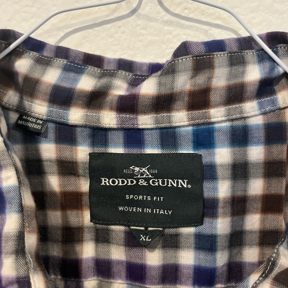 Rodd & Gunn Men's Sports Fit Woven In Italy Blue/Purple Button Shirt Size XL EUC - Picture 2 of 5